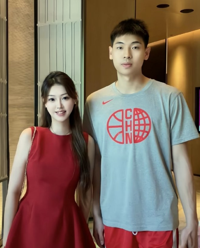 Bet365体育集团-崔永熙7中1不如庞峥麟,焦泊乔脱胎换骨,徐昕准两双,杜锋愧疚吗?